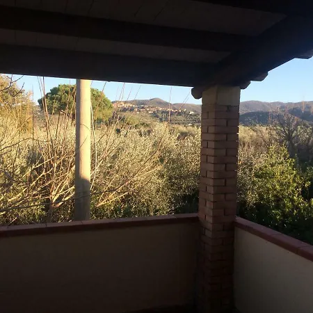 Leopoldo Bed & Breakfast